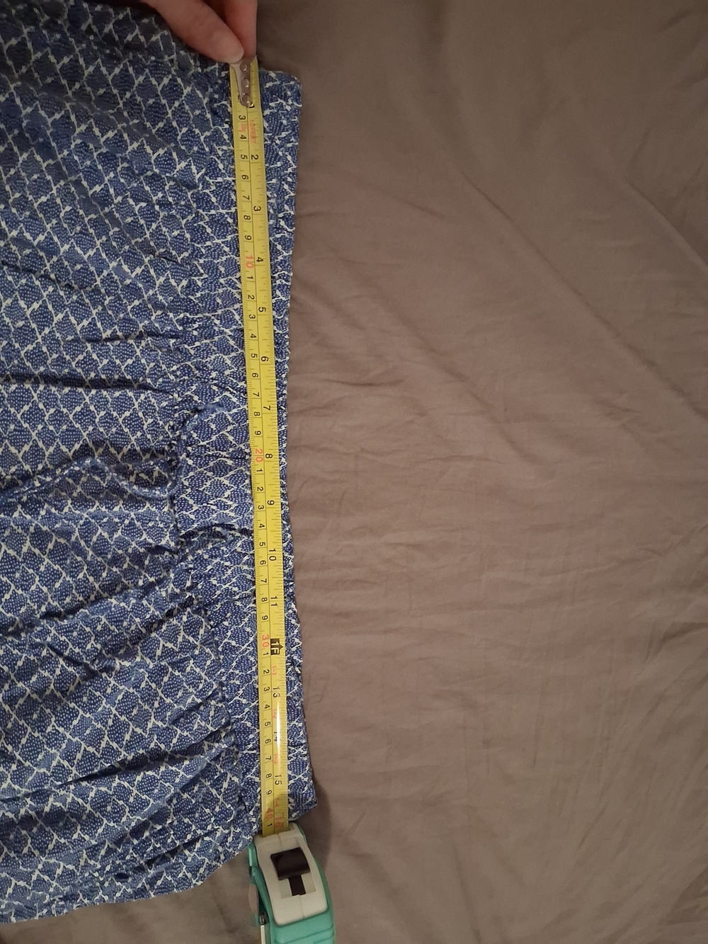 Old Navy Blue Pattern Drawstring Joggers - Picture 9 of 9